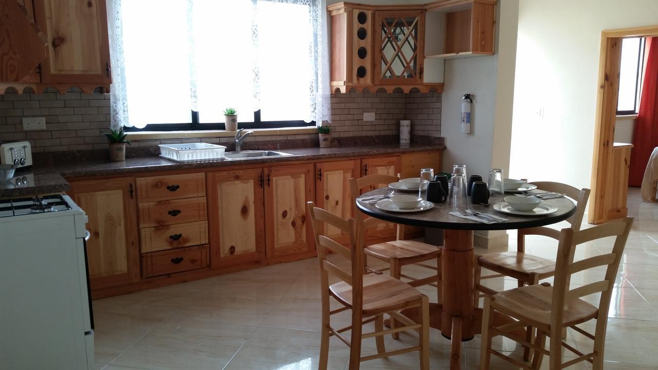 Tal-Marga B&B Qala Εξωτερικό φωτογραφία
