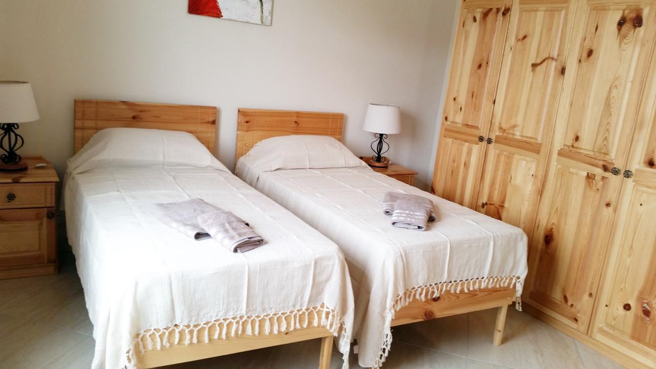 Tal-Marga B&B Qala Εξωτερικό φωτογραφία